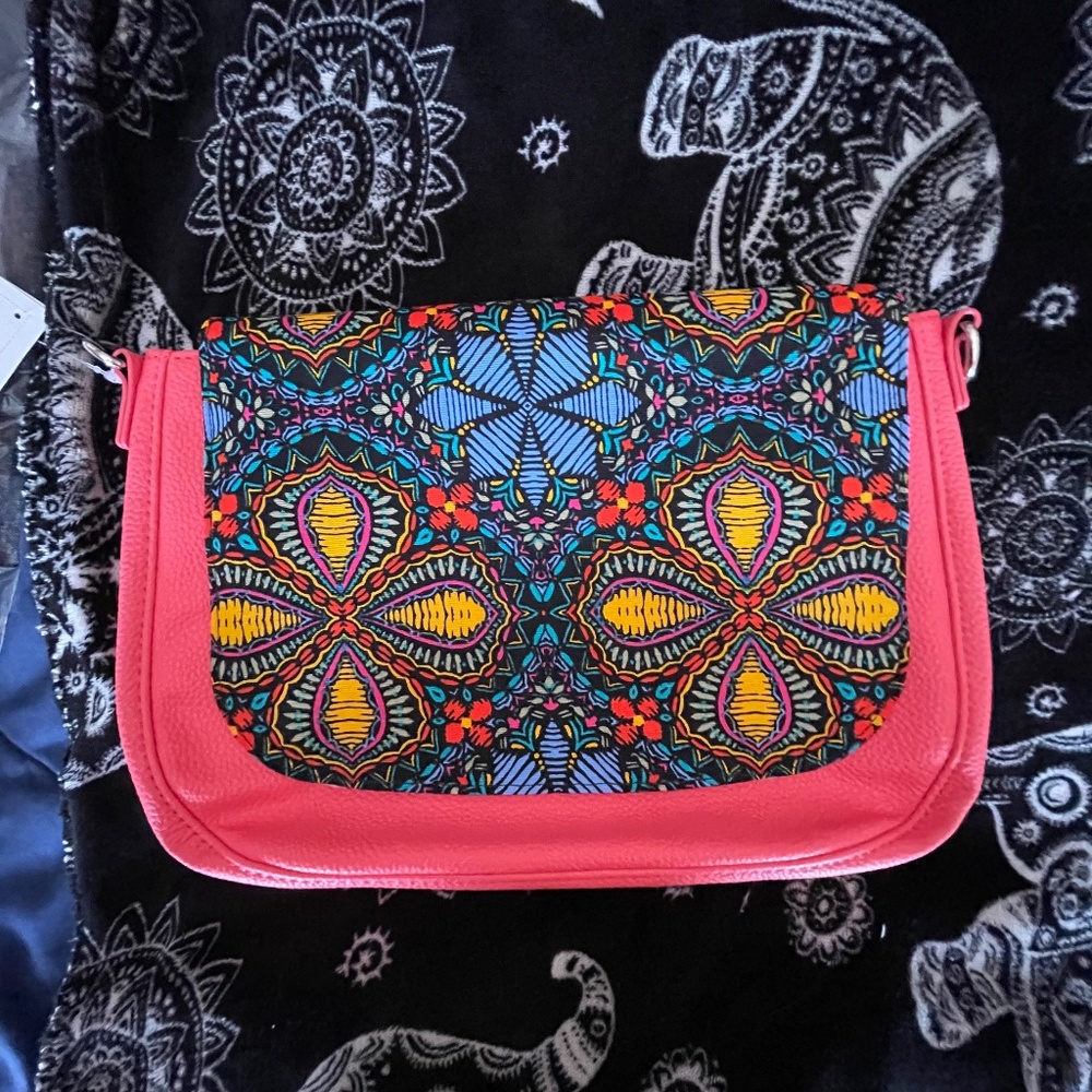 Thirty One Studio Classic Purse NWT